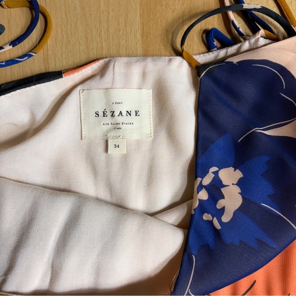 Sézane Nissa Floral Accordion Pleated Midi Dress in Peach, Navy & Coral Event - Picture 7 of 14